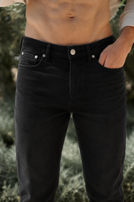Мъжки черни дънки 2316 – Slim Fit