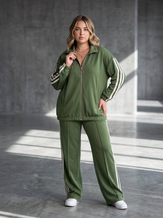 Дамски спортен комплект в зелено PLUS SIZE | eGiGi