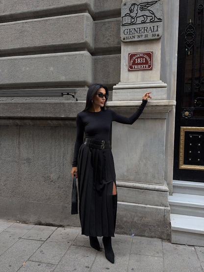 Дамска елегантна плисирана пола „Chic Pleats“