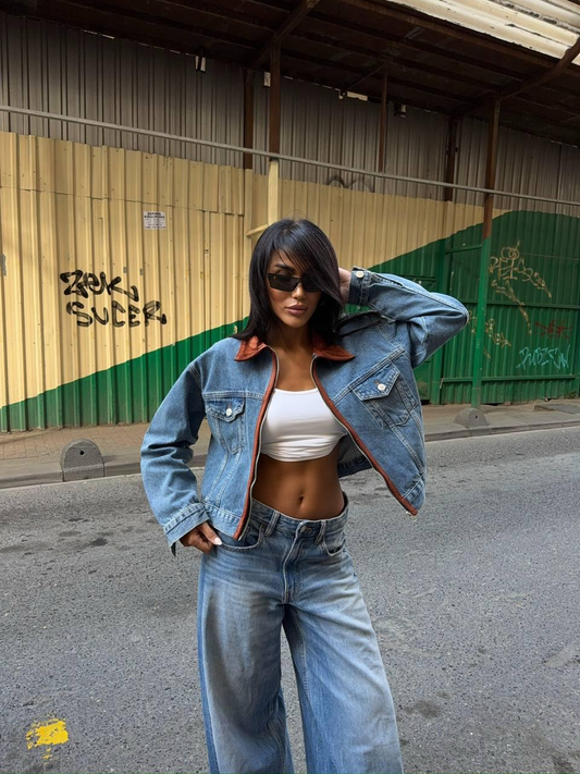 Късо дамско дънково яке