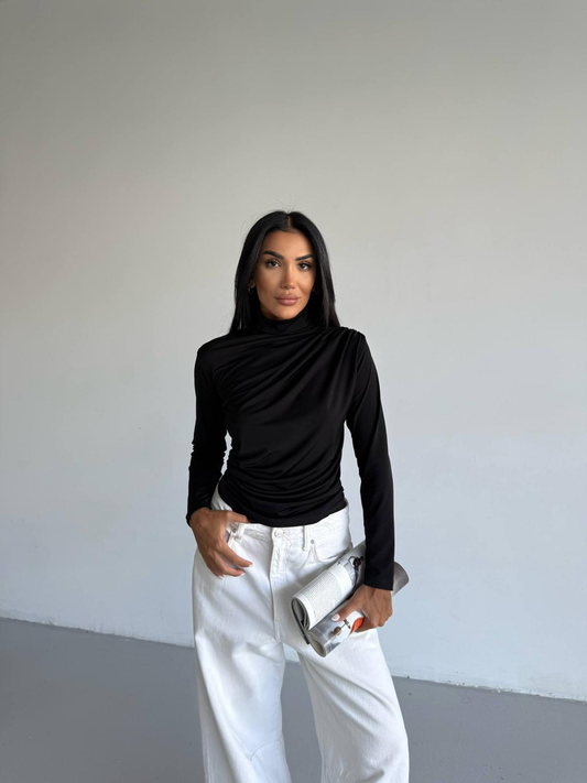 Дамска блуза яка тип поло