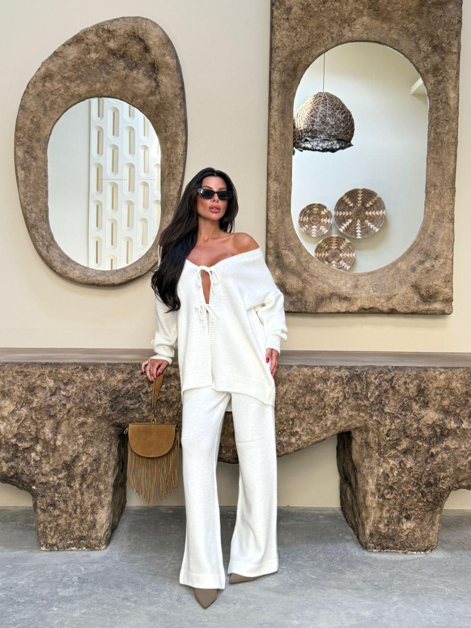 Дамски комплект от две части