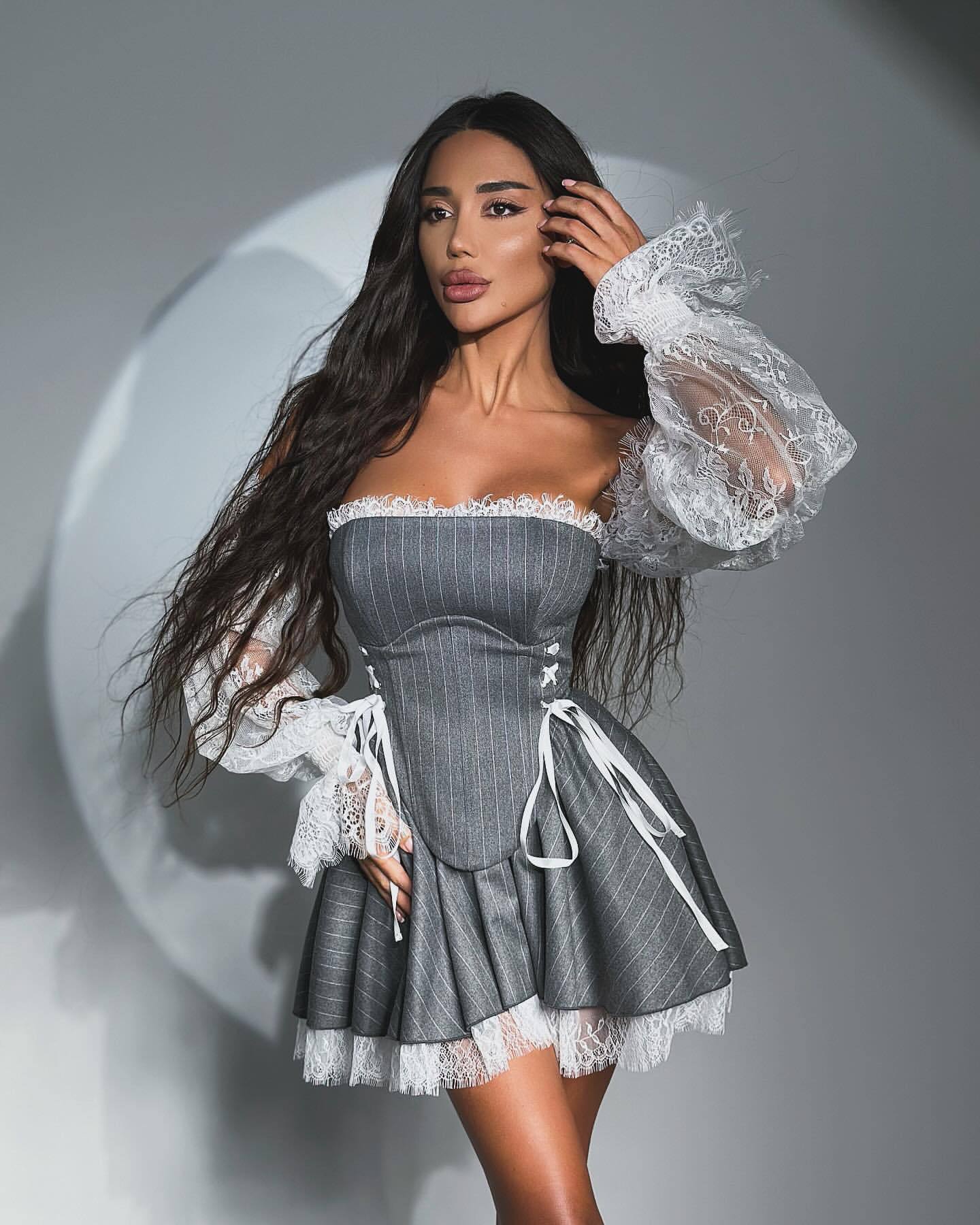 Дамска луксозна рокля Lace Elegance