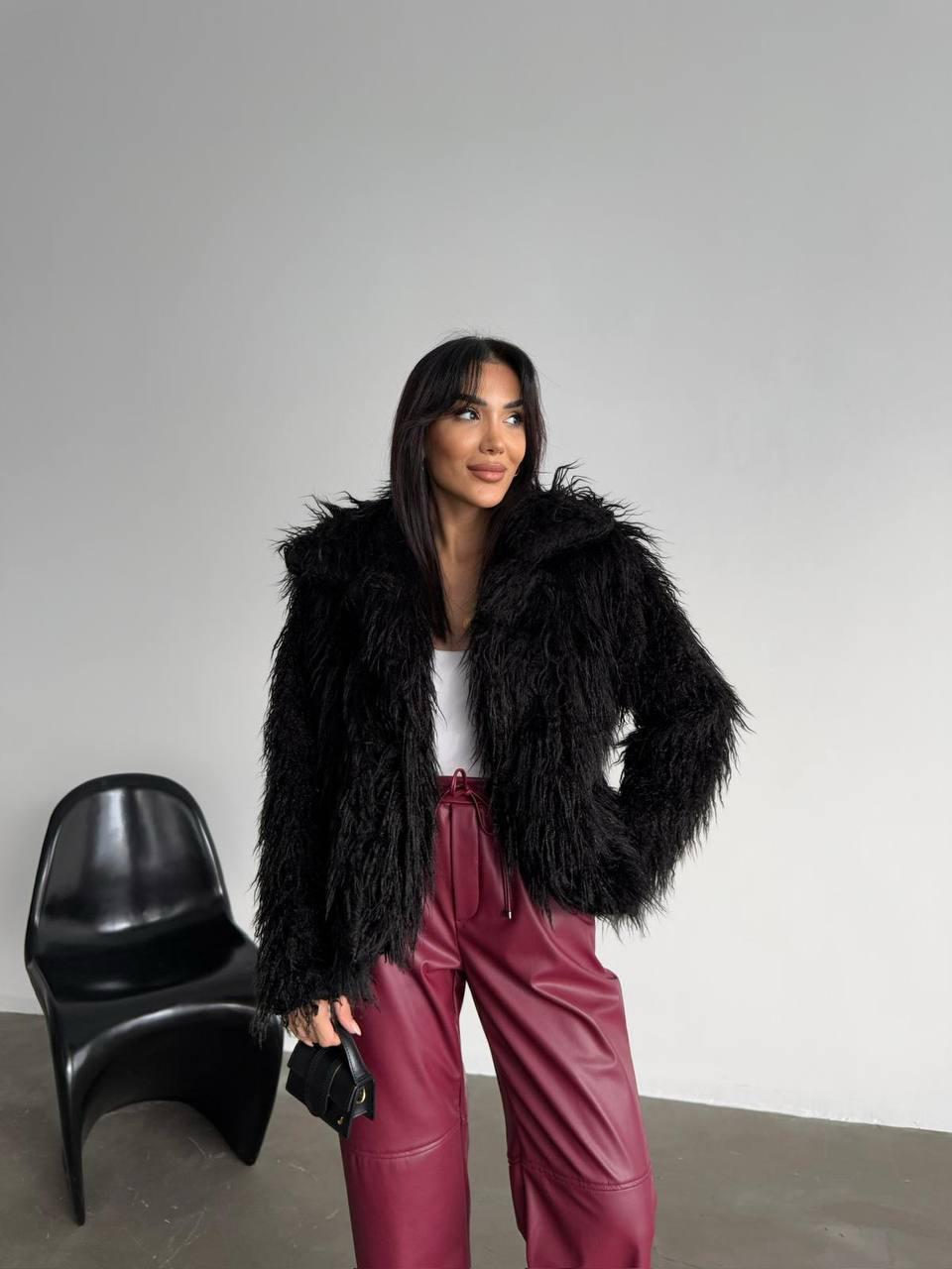 Дамско късо палто „Soft Luxe“