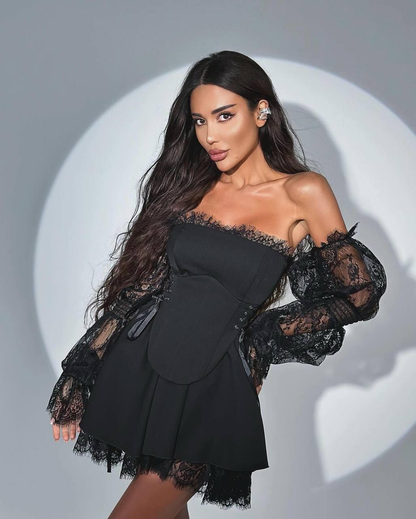 Дамска елегантна рокля „Lace Elegance“