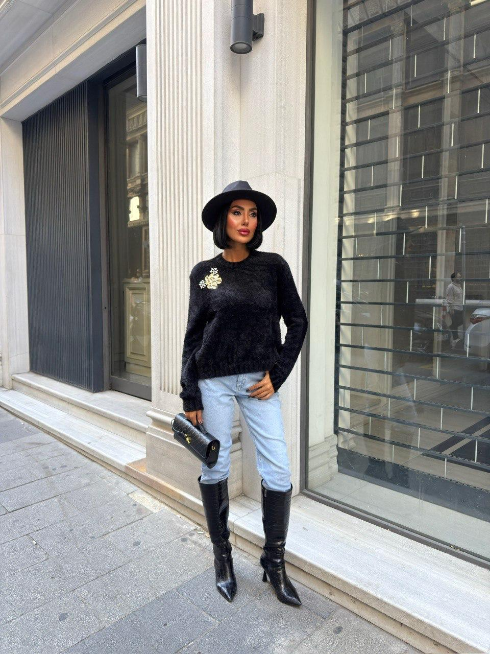 Дамски елегантен пуловер „Soft Elegance“