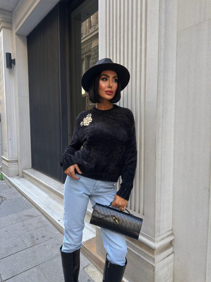 Дамски елегантен пуловер „Soft Elegance“