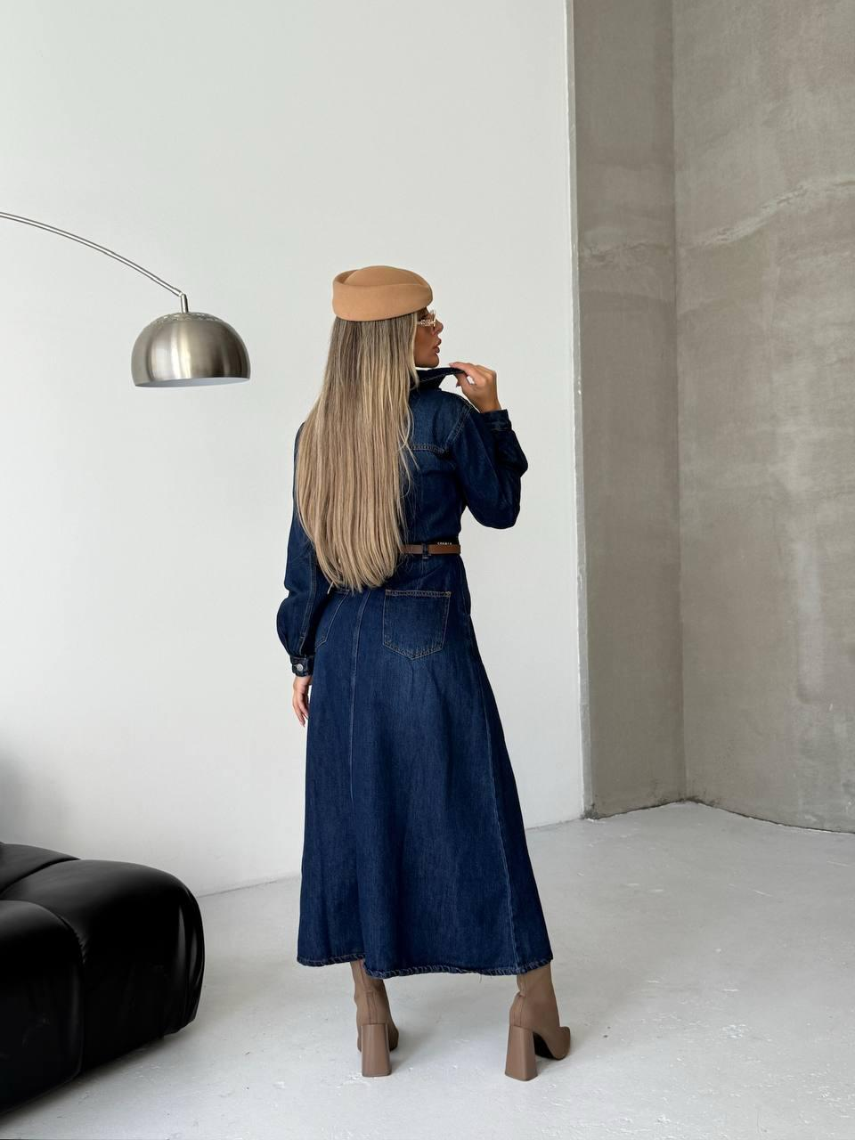 Дамска дълга дънкова рокля „Denim Grace“